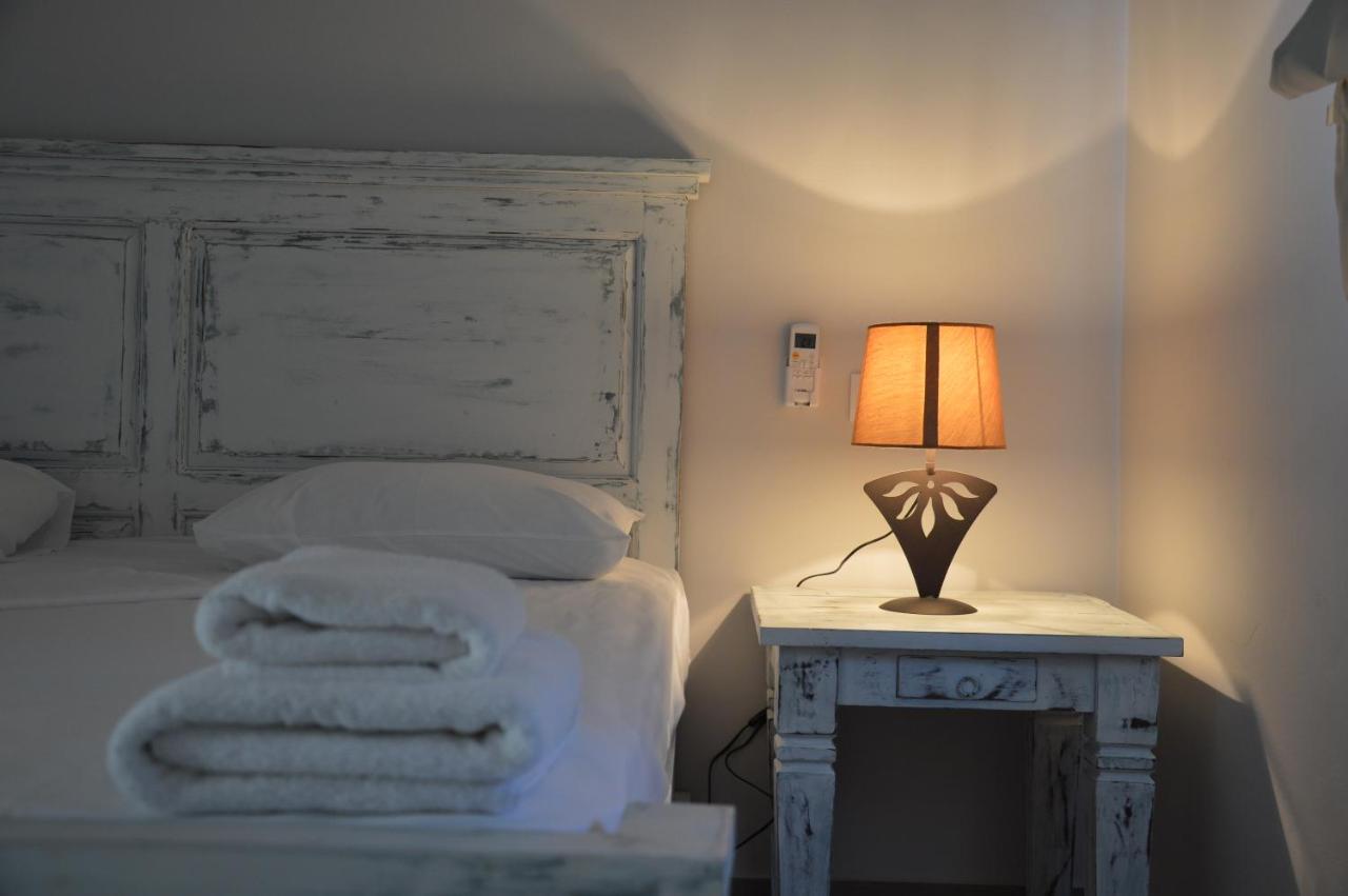 Ammos Luxury Suites Elia  Eksteriør billede