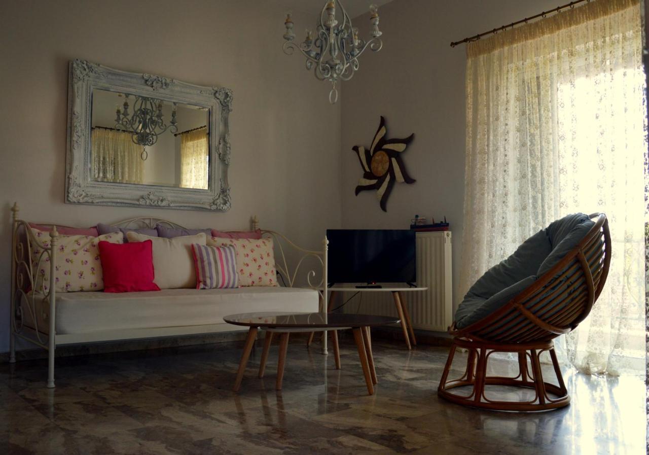 Ammos Luxury Suites Elia  Eksteriør billede