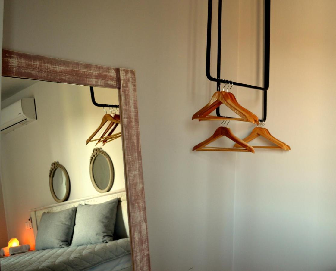 Ammos Luxury Suites Elia  Eksteriør billede